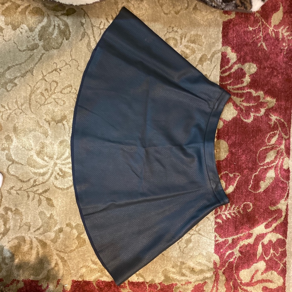 Leather skirt